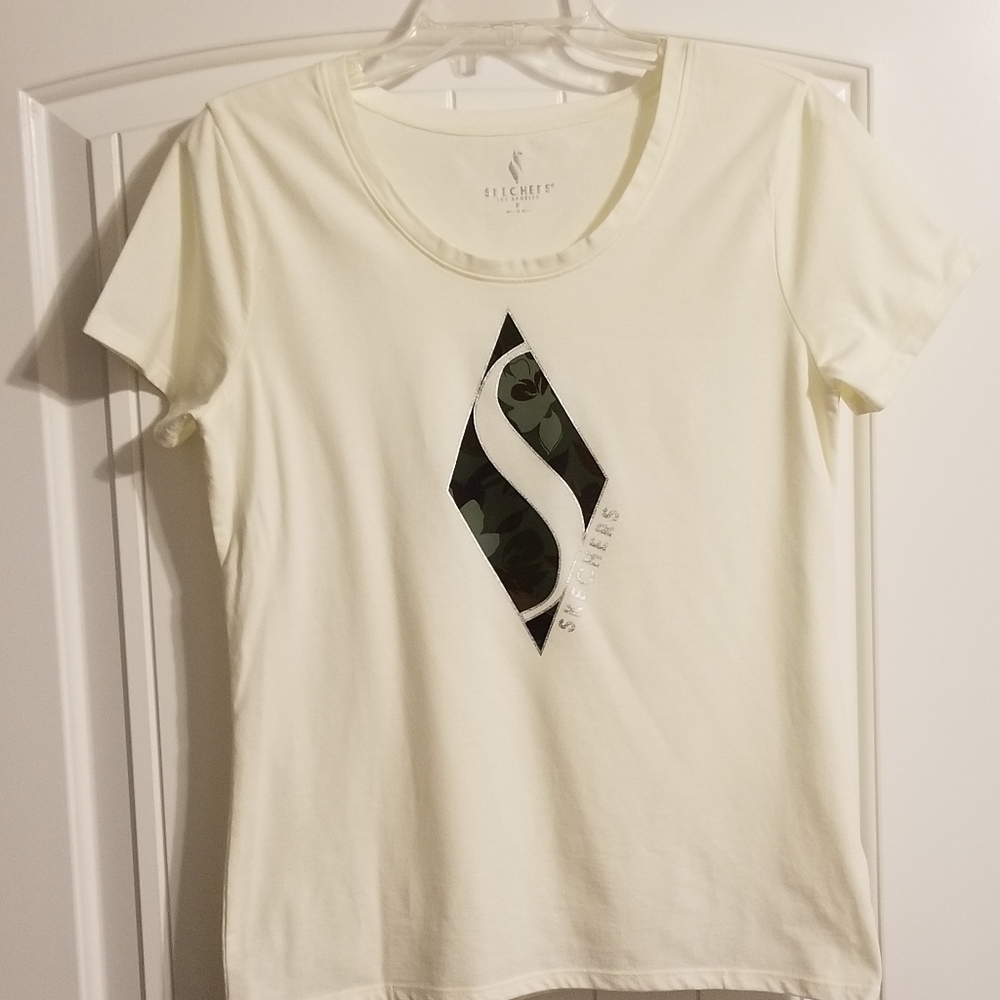 Skechers top
